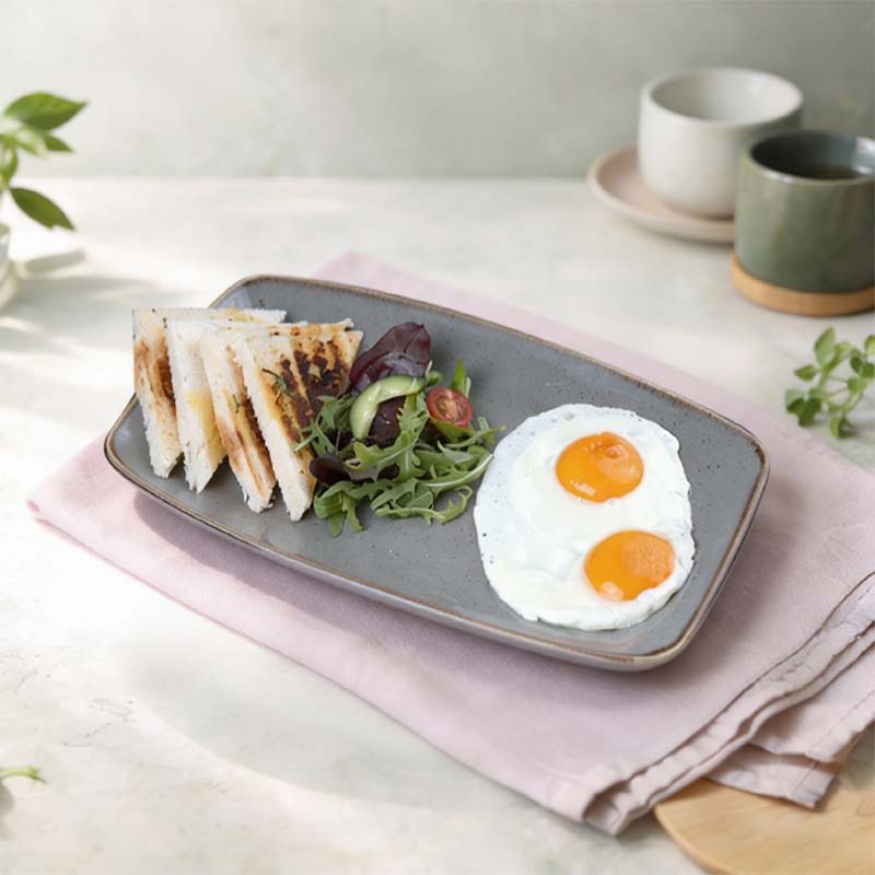 Eggs (Fried /Scrambled/Omelette)